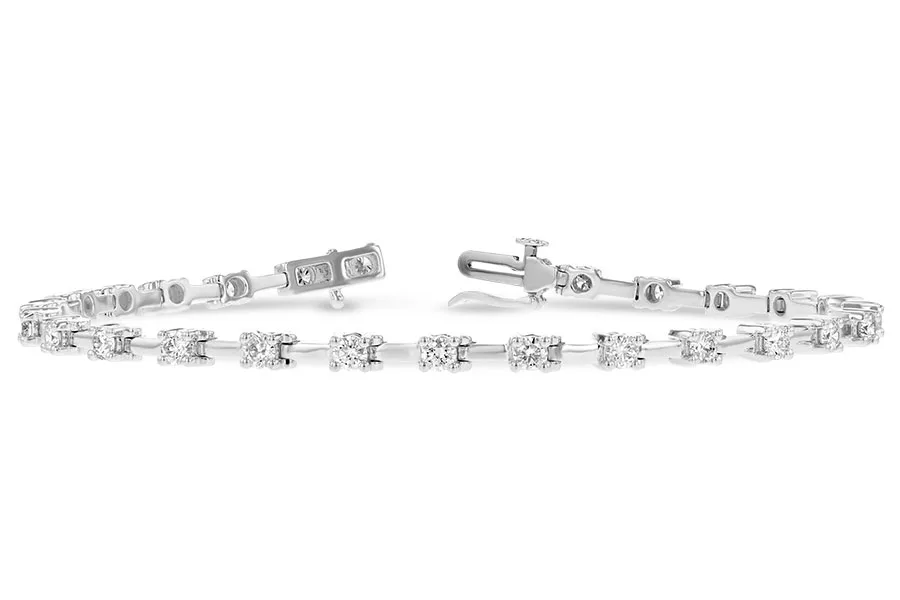 Diamond Bracelet in white gold