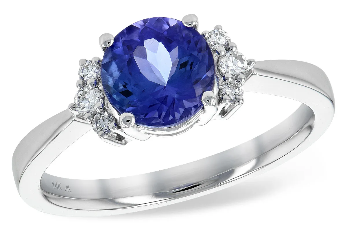 Tanzanite Ring in white gold