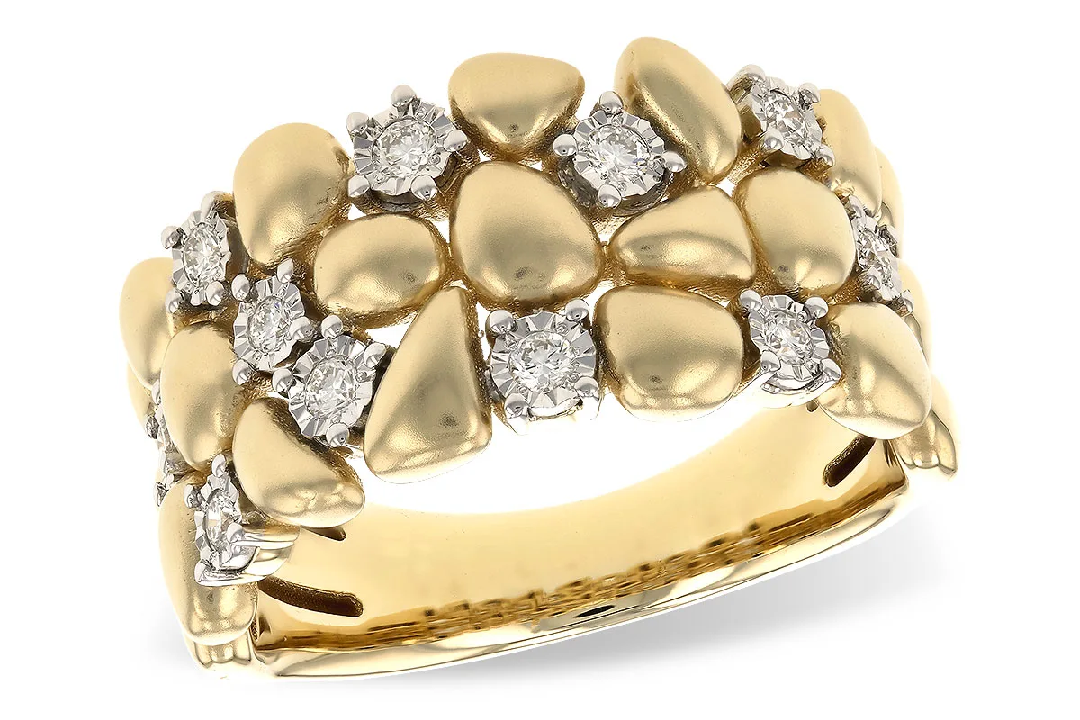 Diamond Wedding Band in yellow & white