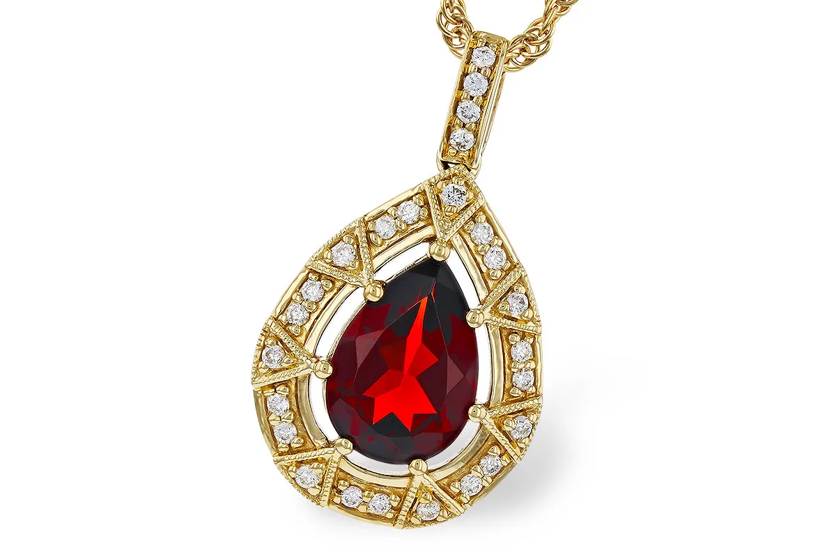 Garnet Necklace in yellow gold