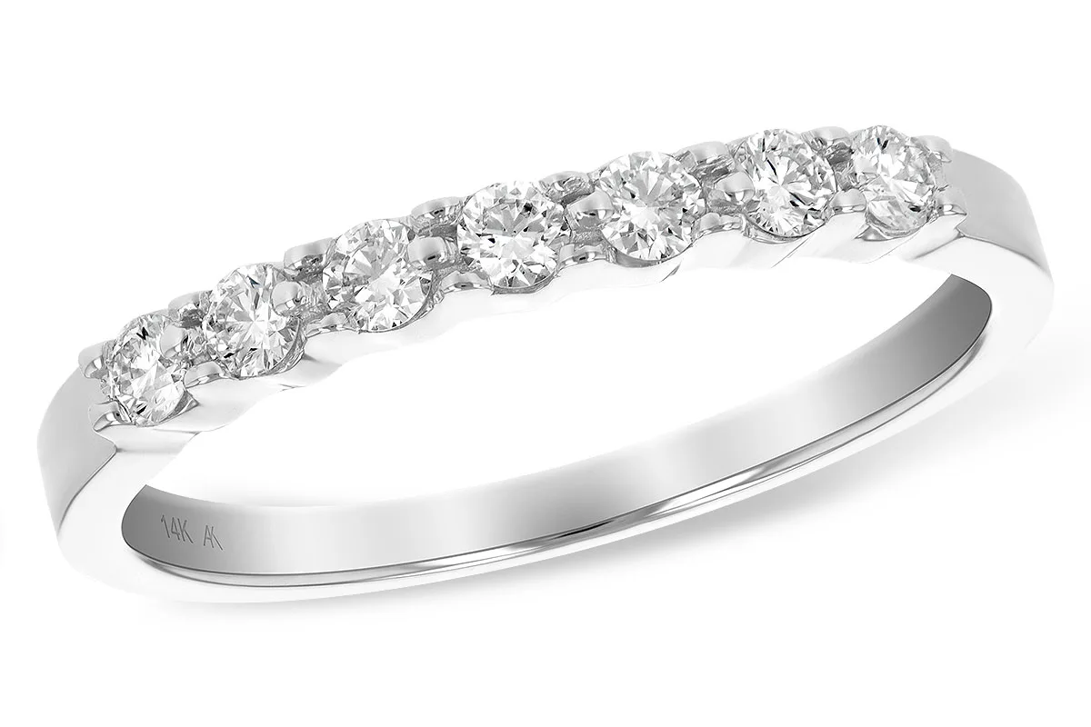 Diamond Wedding Band in white gold