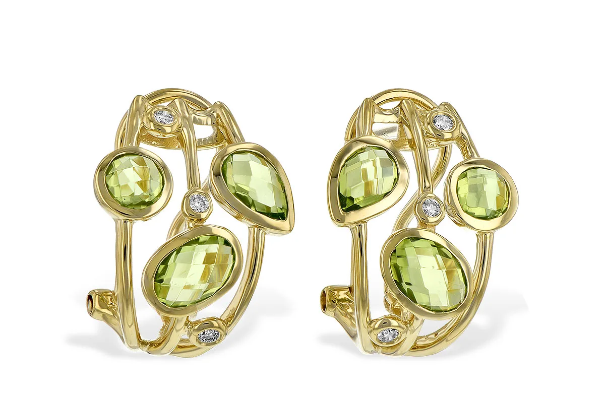 Peridot Earrings in yellow gold