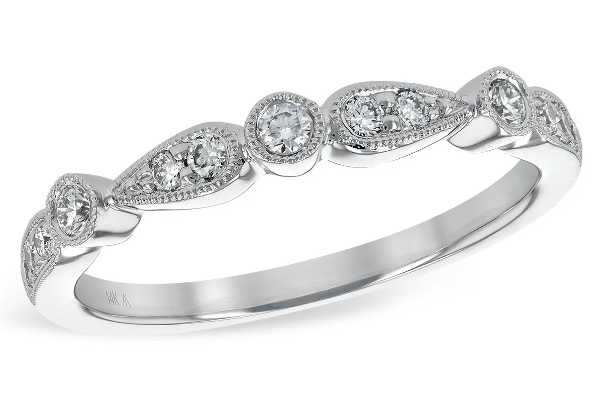 Diamond Wedding Band in white gold