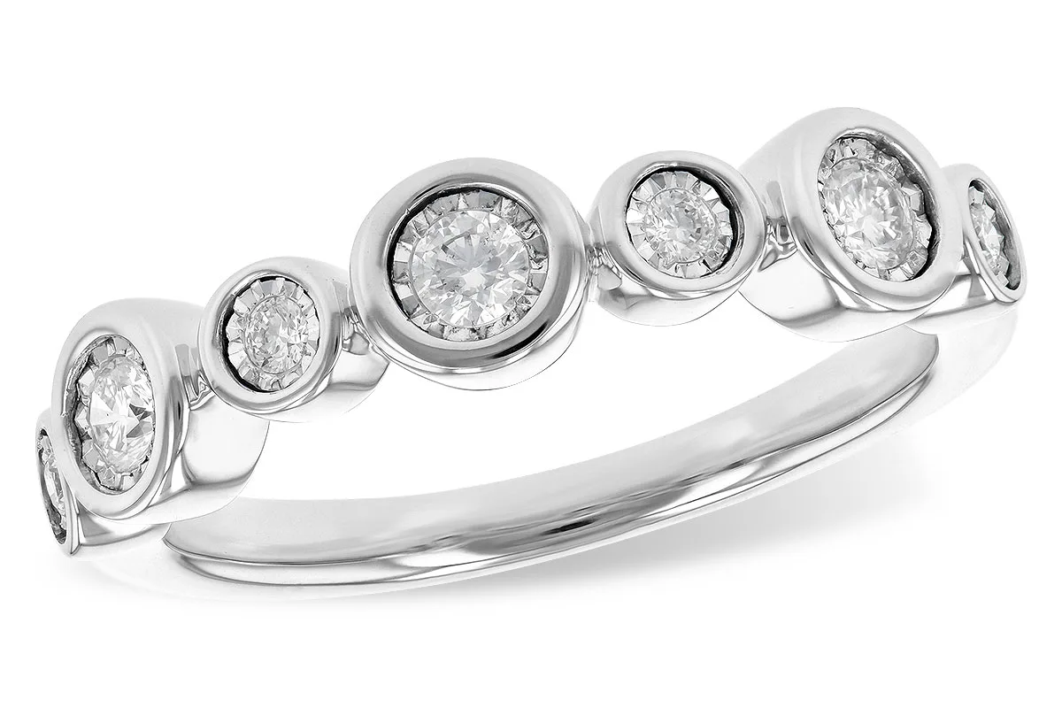 Diamond Wedding Band in white gold
