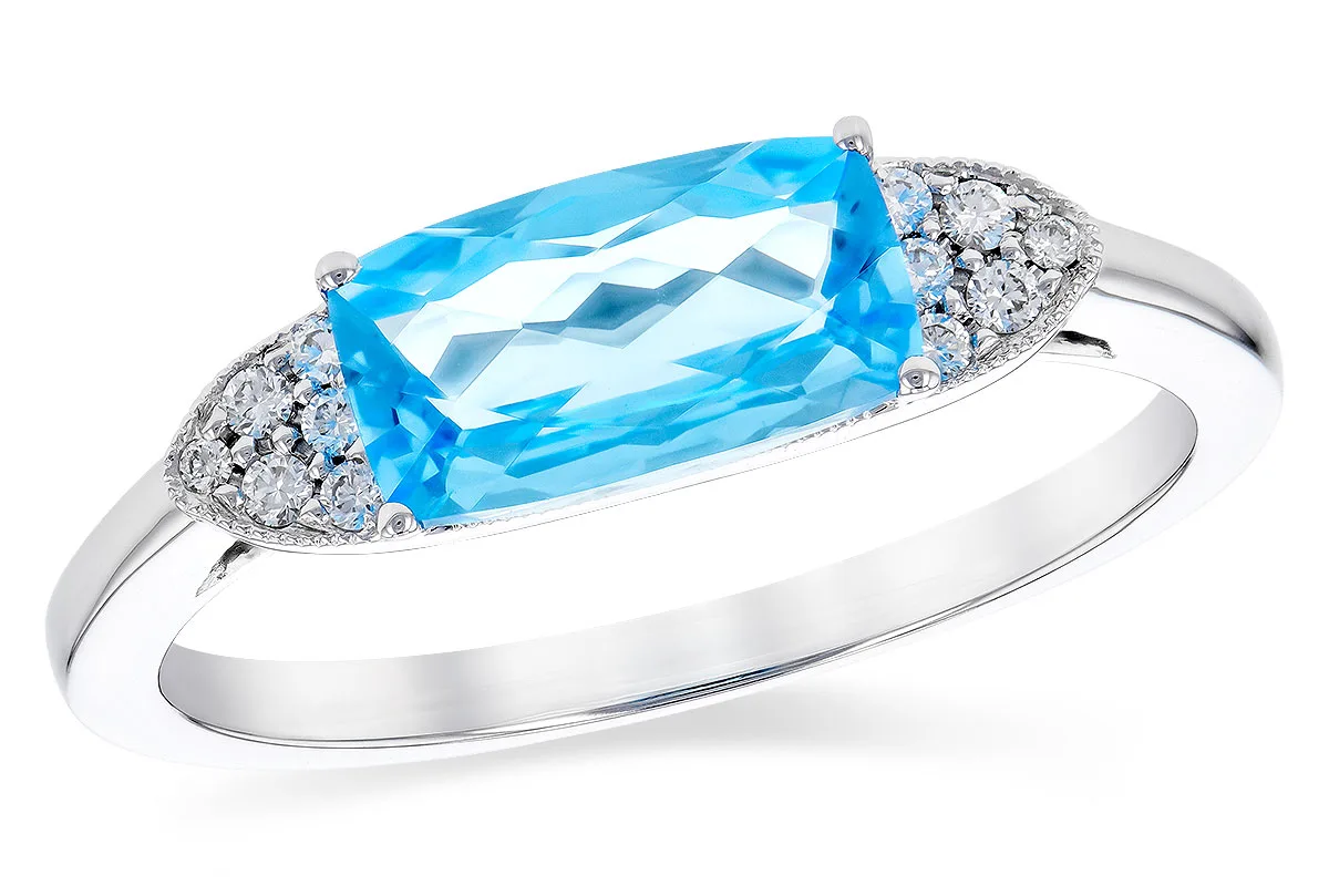 Blue Topaz Ring in white gold
