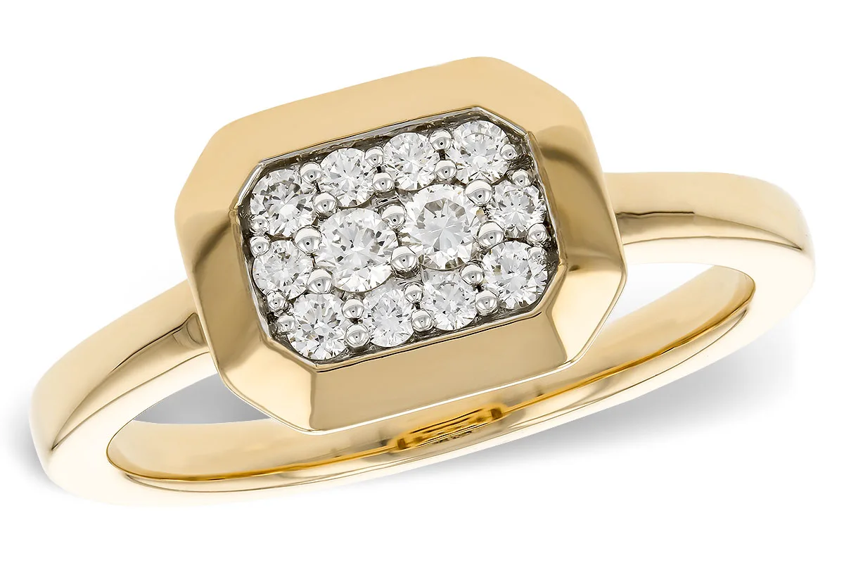 Diamond Ring in yellow gold