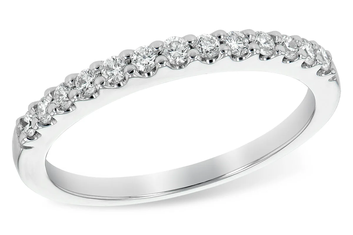 Diamond Wedding Band in white gold