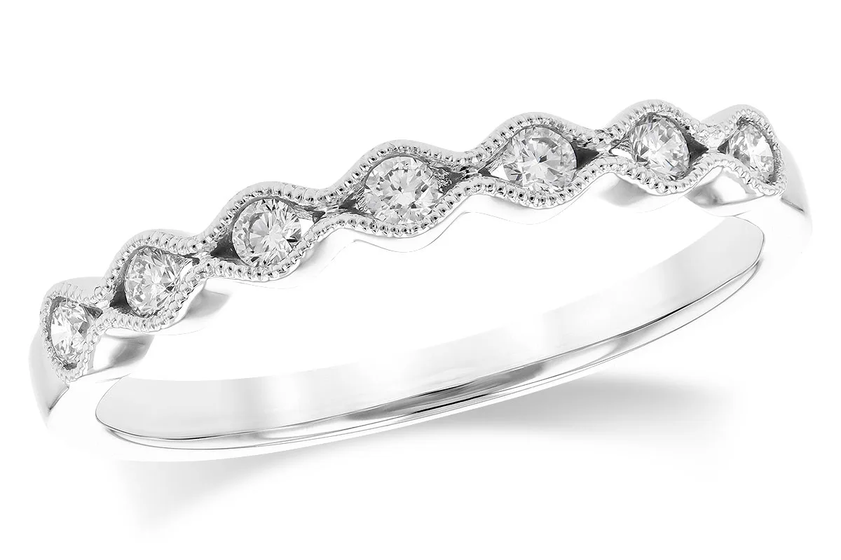Diamond Wedding Band in white gold