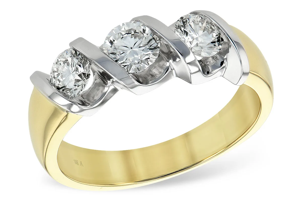 Diamond Wedding Band in yellow gold