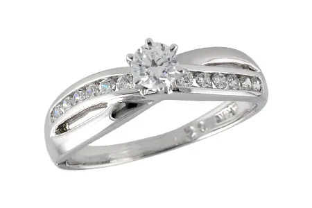 Diamond Engagement Ring in white gold