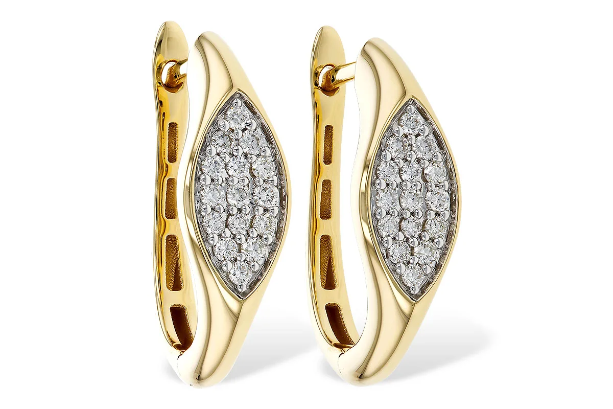 Diamond Earrings in yellow gold