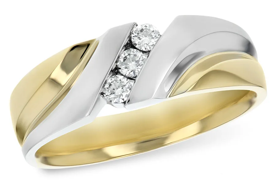 Men's Diamond Wedding Band in yellow gold