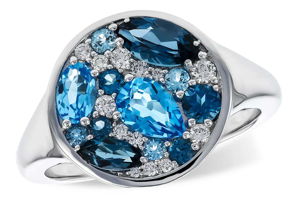 Blue Topaz Ring in white gold