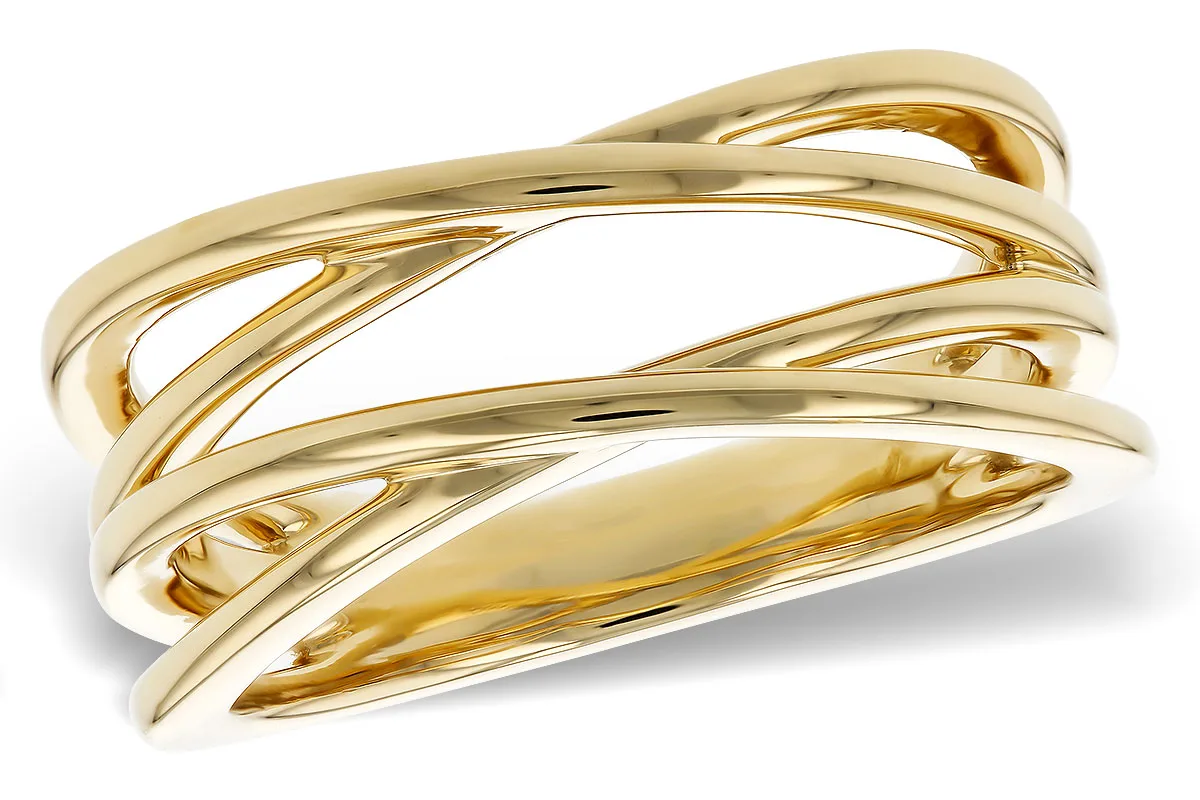 Gold Wedding Band in yellow gold