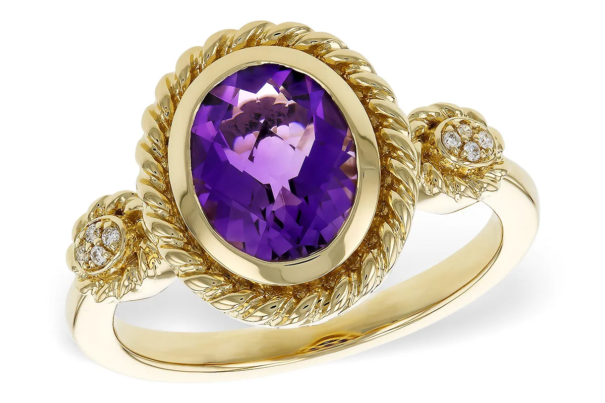 Amethyst Ring in yellow gold