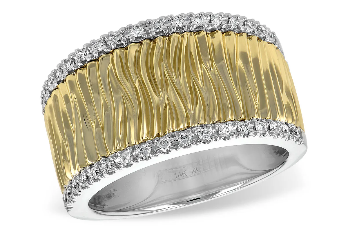 Diamond Wedding Band in two-tone (reversed)