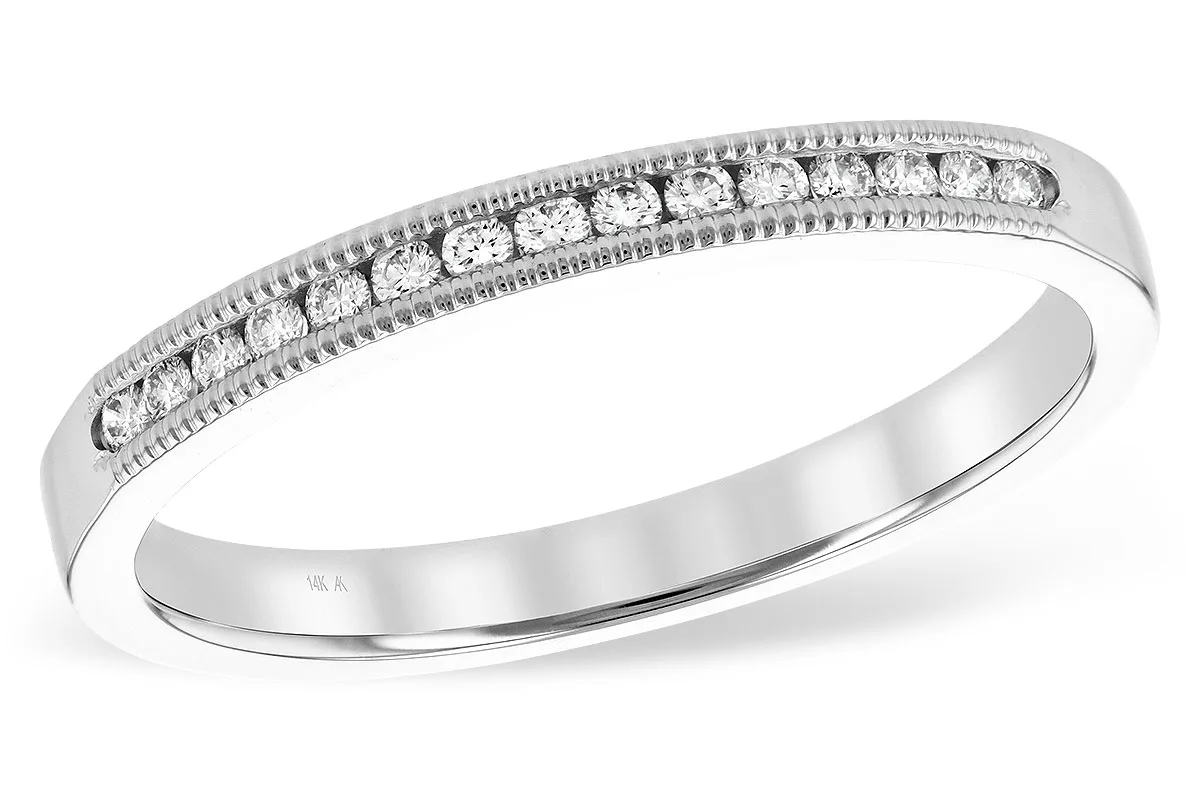 Diamond Wedding Band in white gold