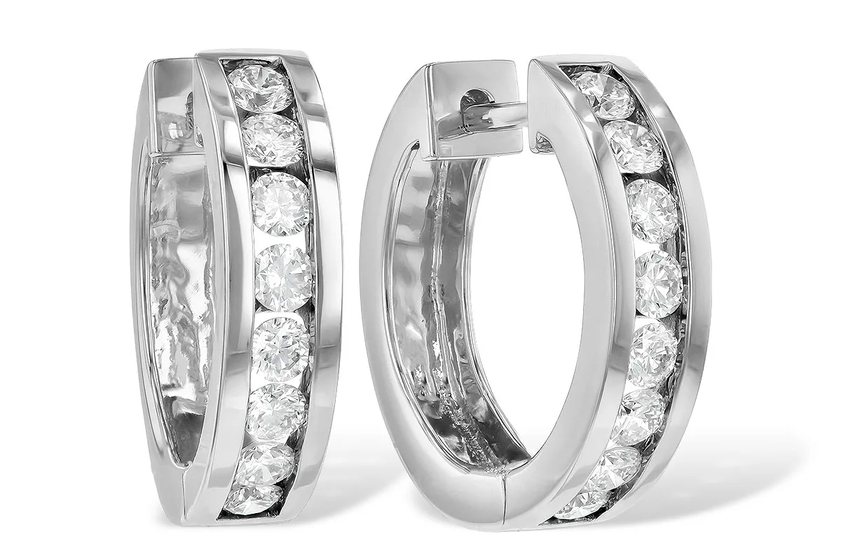 Diamond Earrings in white gold