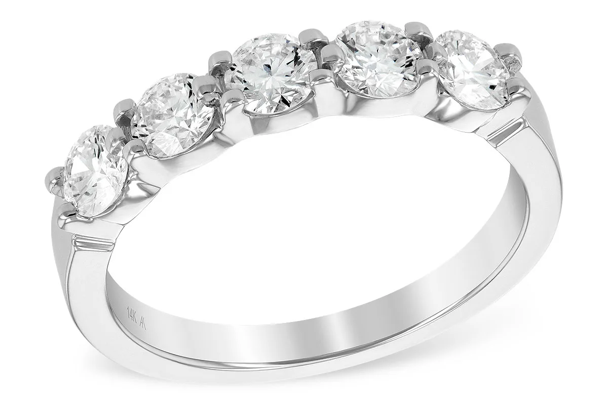 Diamond Wedding Band in white gold