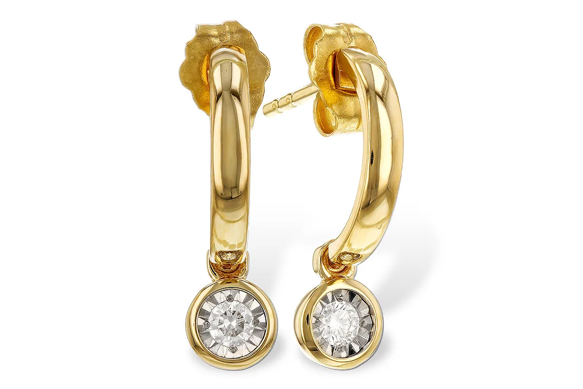 Diamond Earrings in yellow gold