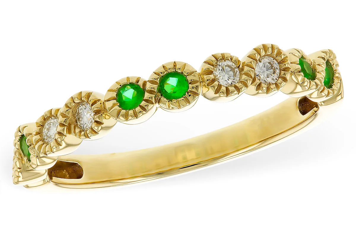 Emerald Wedding Band in yellow gold