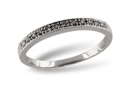 Diamond Wedding Band in white gold