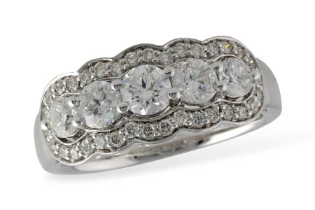 Diamond Wedding Band in white gold