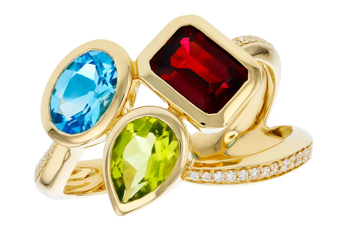 Semi-Precious Stone Ring in yellow gold