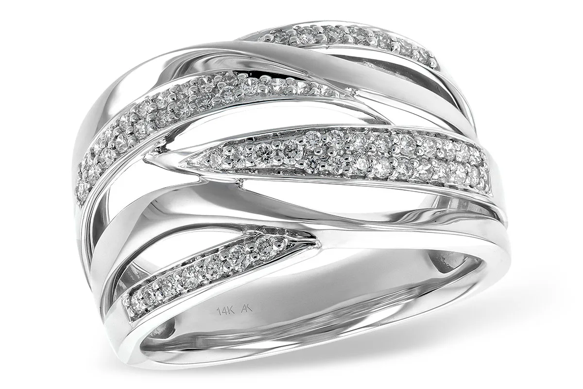 Diamond Wedding Band in white gold