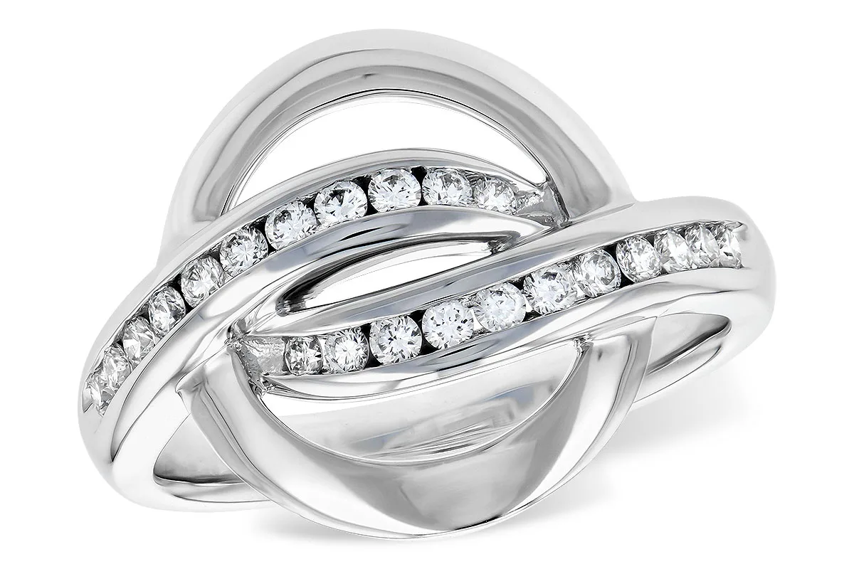 Diamond Ring in white gold