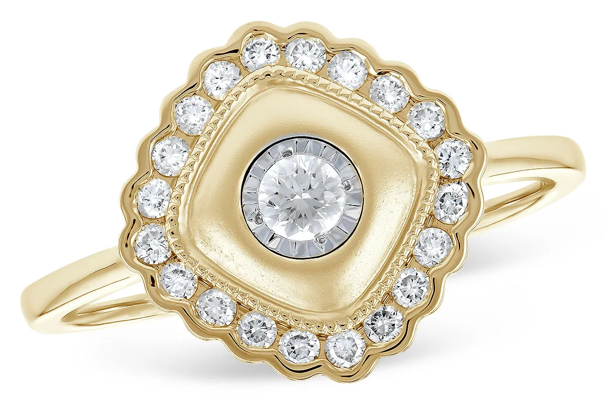 Diamond Ring in yellow gold