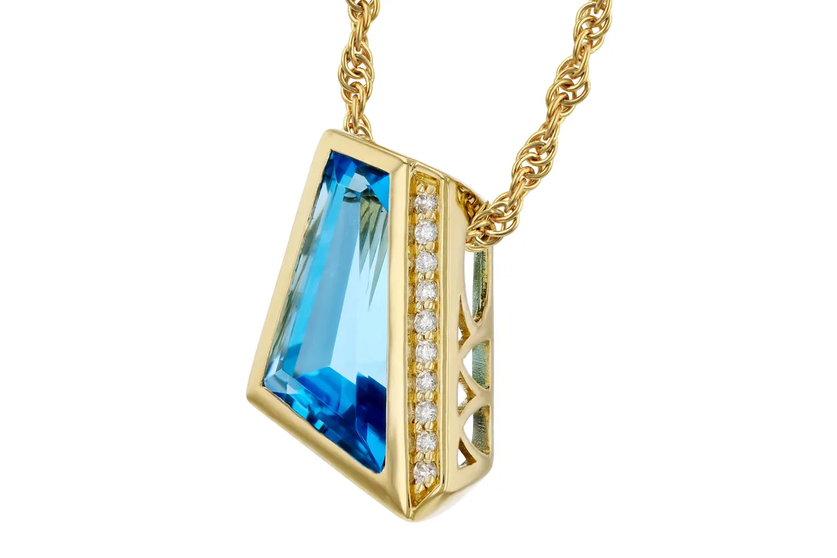 Blue Topaz Swiss Necklace in yellow gold