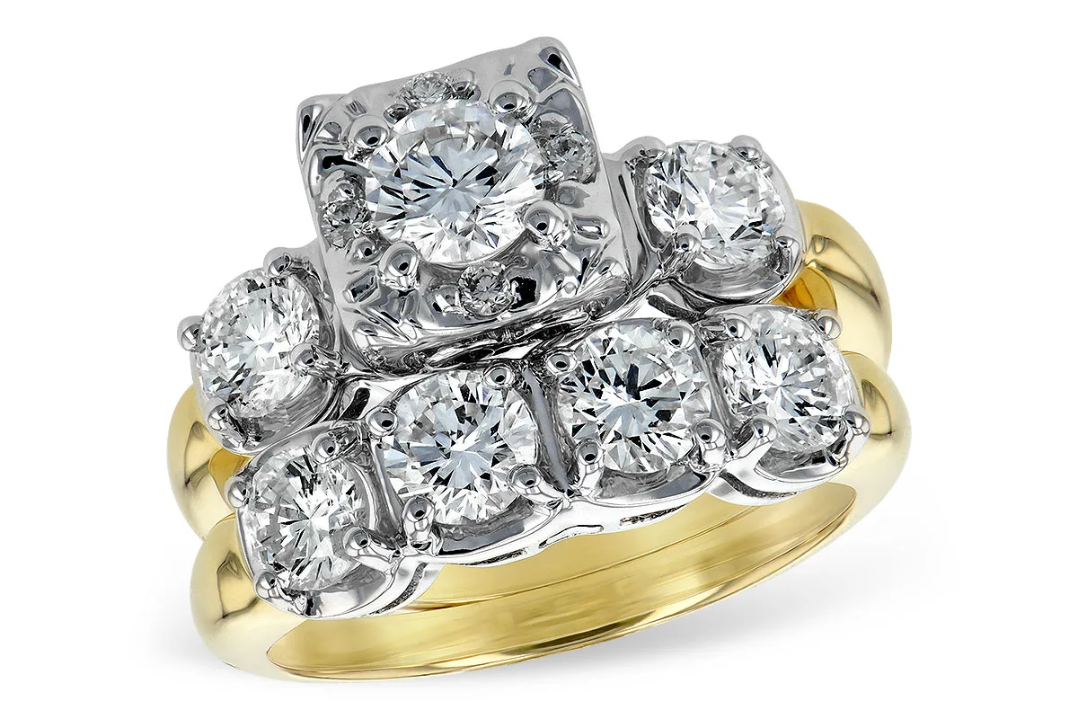 Diamond Wedding Set in yellow gold