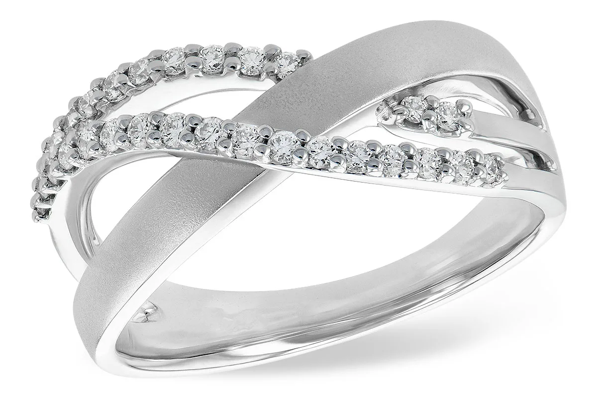 Diamond Wedding Band in white gold