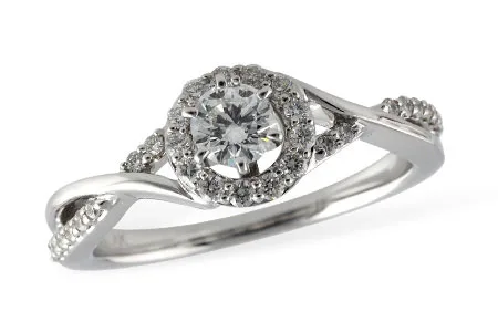 Diamond Engagement Ring in white gold