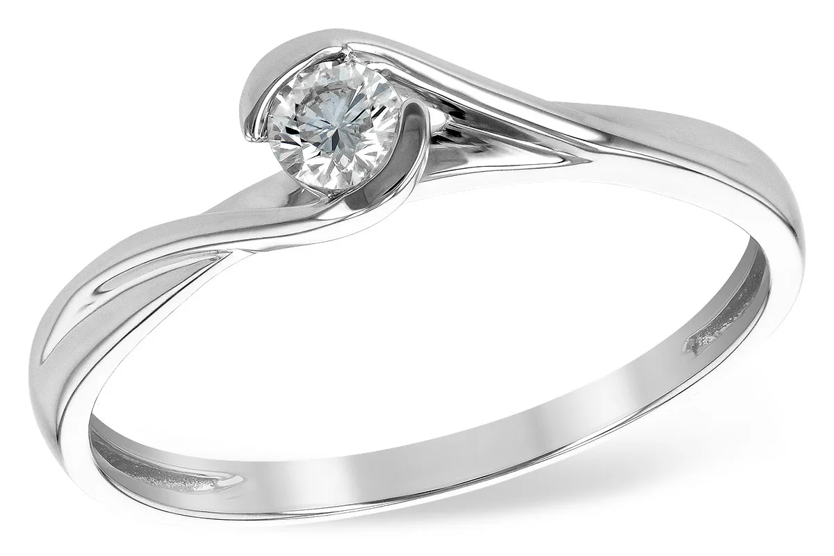 Gold Engagement Ring in white gold