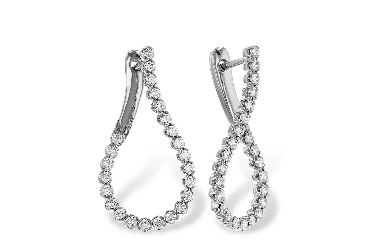 Diamond Earrings in white gold