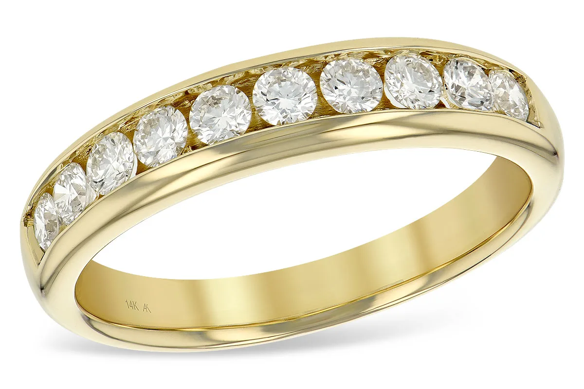 Diamond Wedding Band in yellow gold