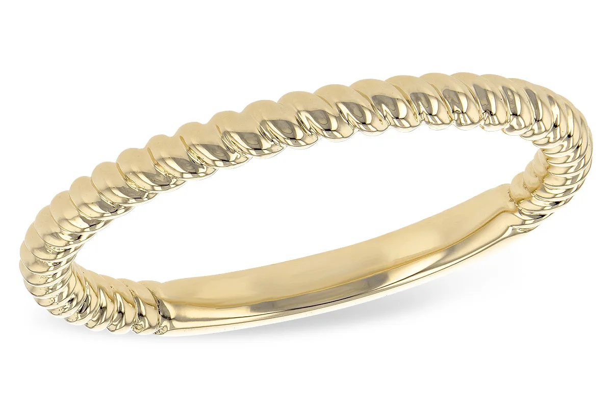Gold Wedding Band in yellow gold