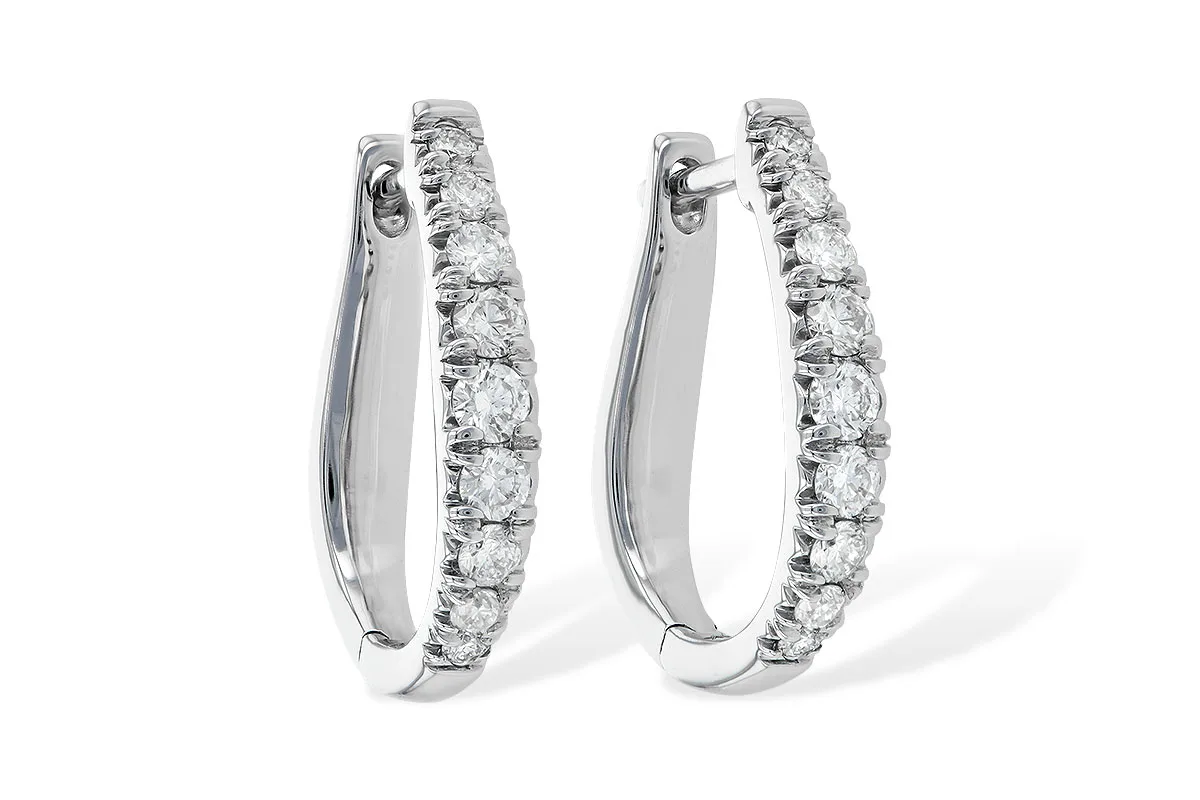 Diamond Earrings in white gold
