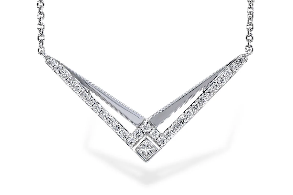 Diamond Necklace in white gold