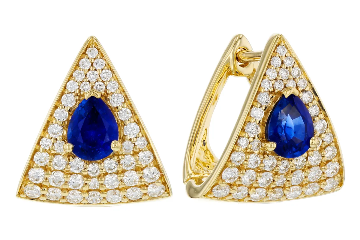 Sapphire Earrings in yellow gold
