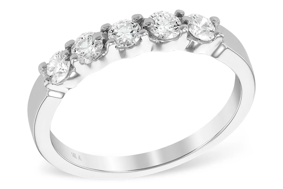 Diamond Wedding Band in white gold