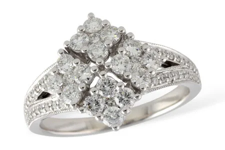 Diamond Ring in white gold