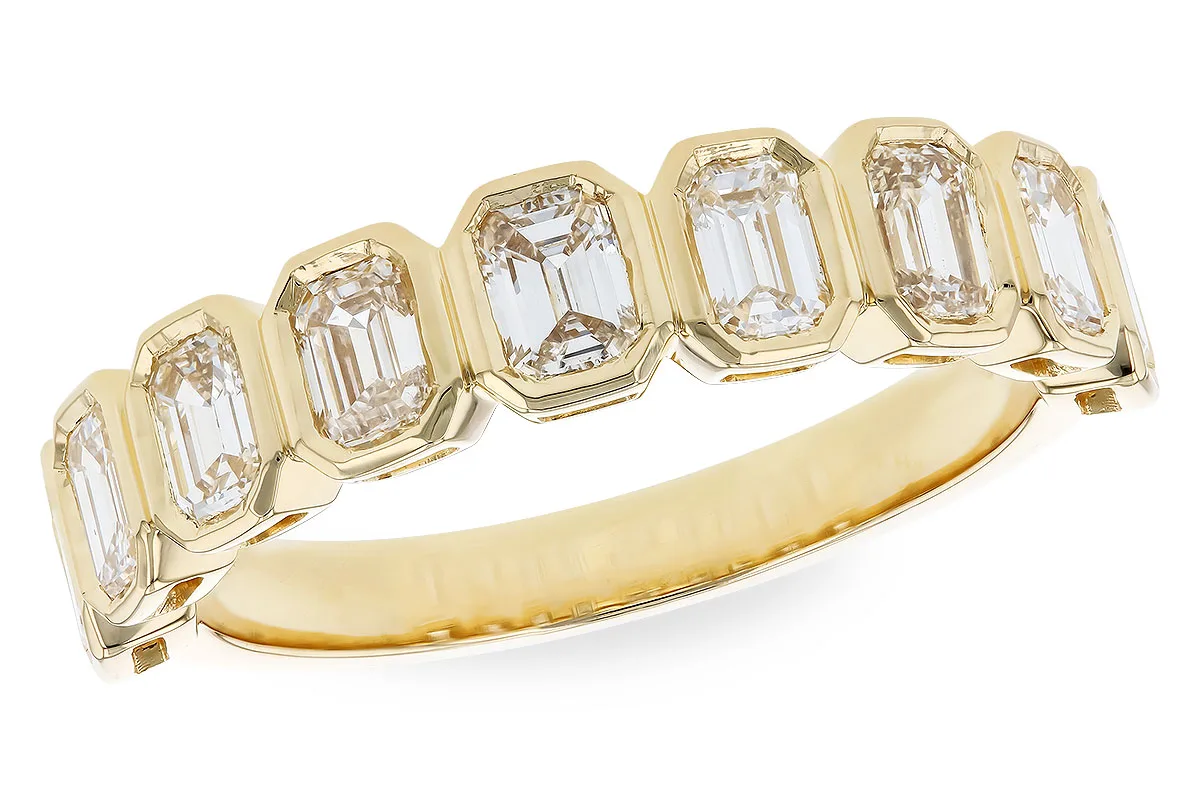 Emerald-Cut Diamond Wedding Band in yellow gold